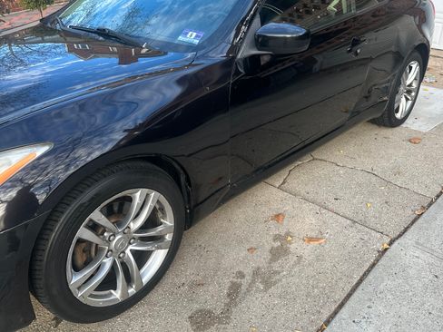 Used 2009 INFINITI G37 x Coupe w/ Premium Pkg image 4