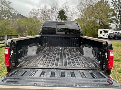 Used 2013 Ford F250 King Ranch image 24