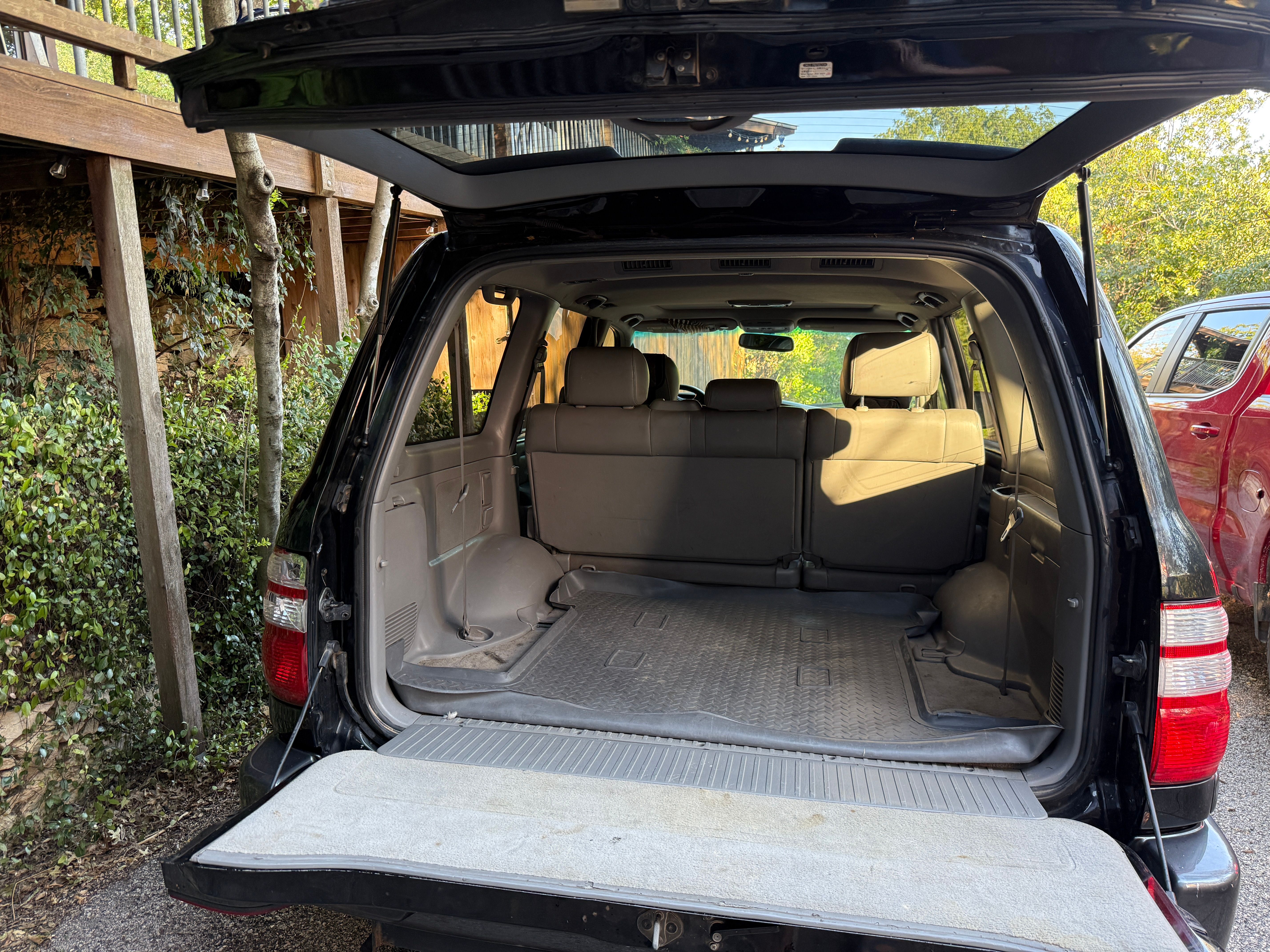 Used 2005 Toyota Land Cruiser AWD/4WD image 10