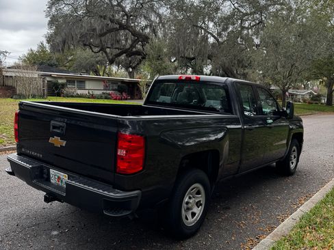 Used 2015 Chevrolet Silverado 1500 W/T w/ Trailering Package image 5