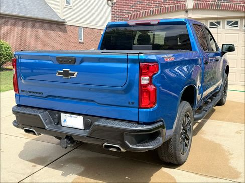 Used 2024 Chevrolet Silverado 1500 LT Trail Boss w/ Convenience Package II AWD/4WD image 8