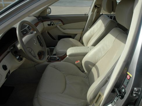 Used 2004 Mercedes-Benz S 430 S 430 Sedan 4D image 12