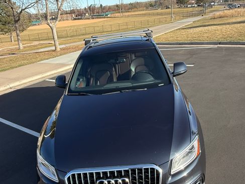 Used 2017 Audi Q5 2.0T Premium Plus w/ Technology Package image 2