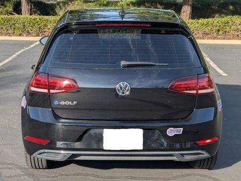 Used 2019 Volkswagen e-Golf SE w/ Driver Assistance Package image 5