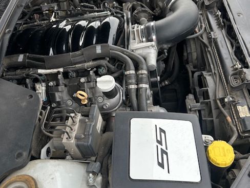 Used 2017 Chevrolet SS image 8