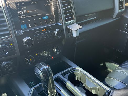 Used 2018 Ford F150 Raptor w/ Equipment Group 802A Luxury image 11