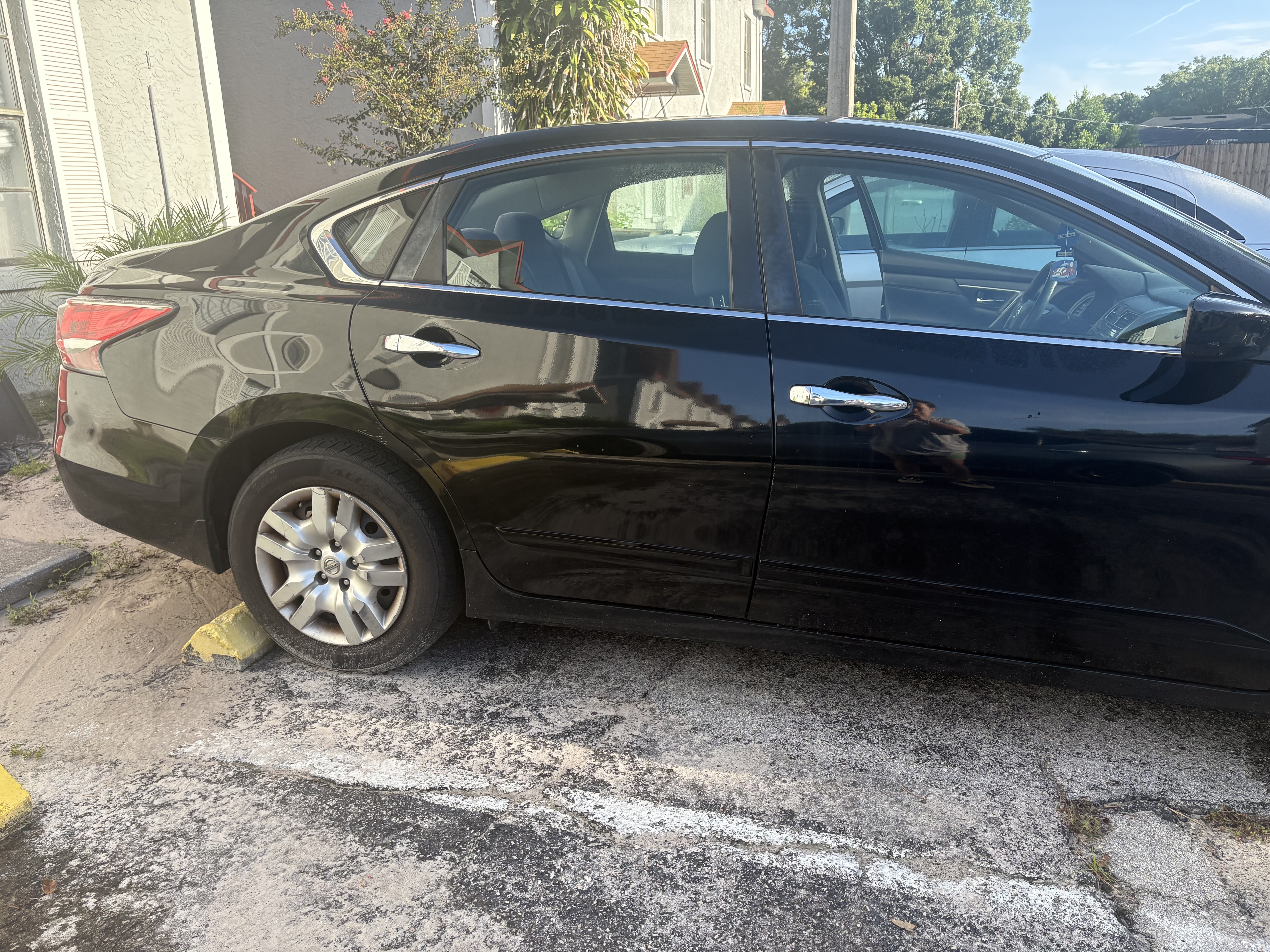 Used 2015 Nissan Altima 2.5 S w/ Power Driver Seat Package FWD image 3