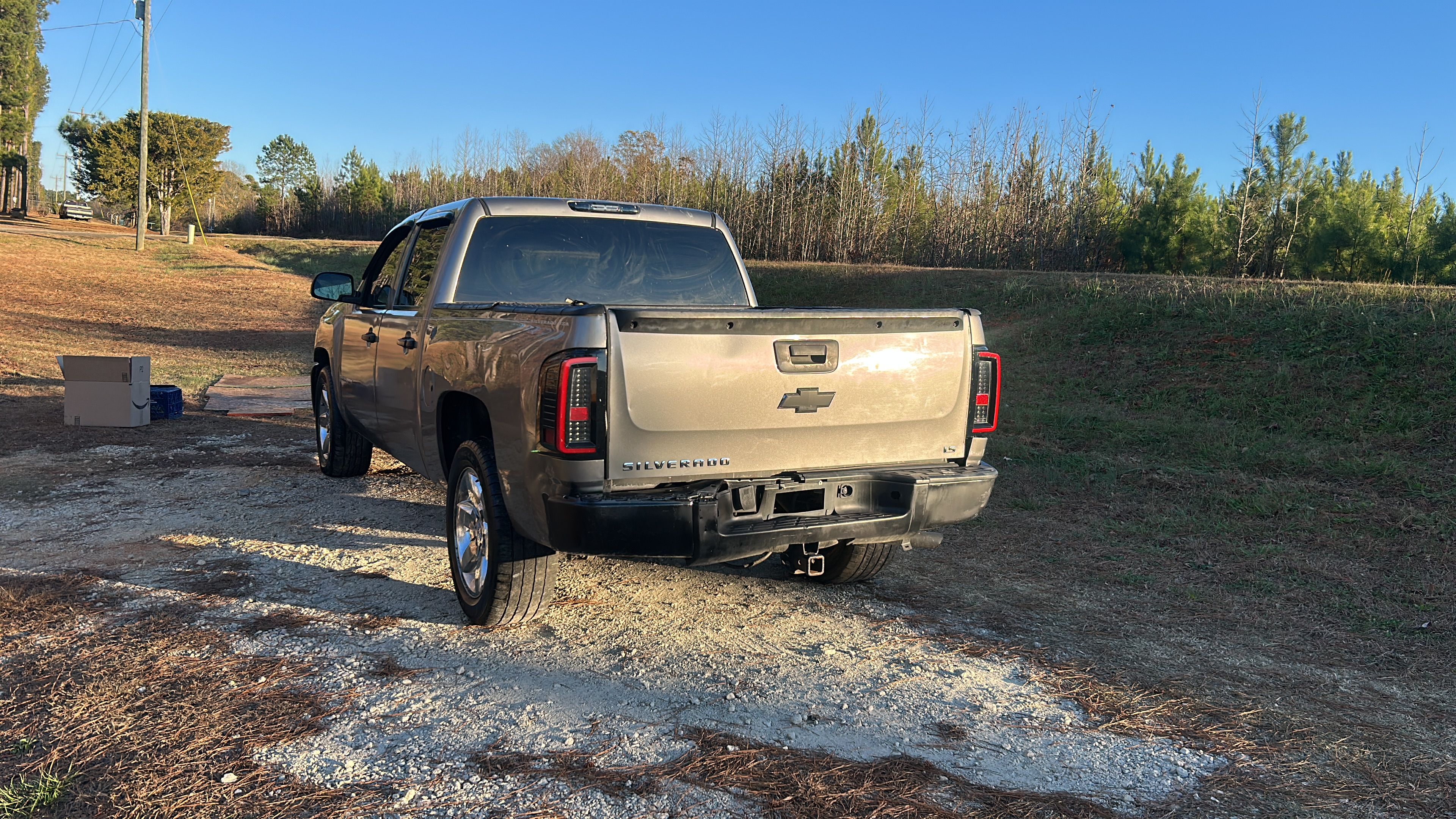Used 2007 Chevrolet Silverado 1500 W/T w/ Towing Package RWD image 6