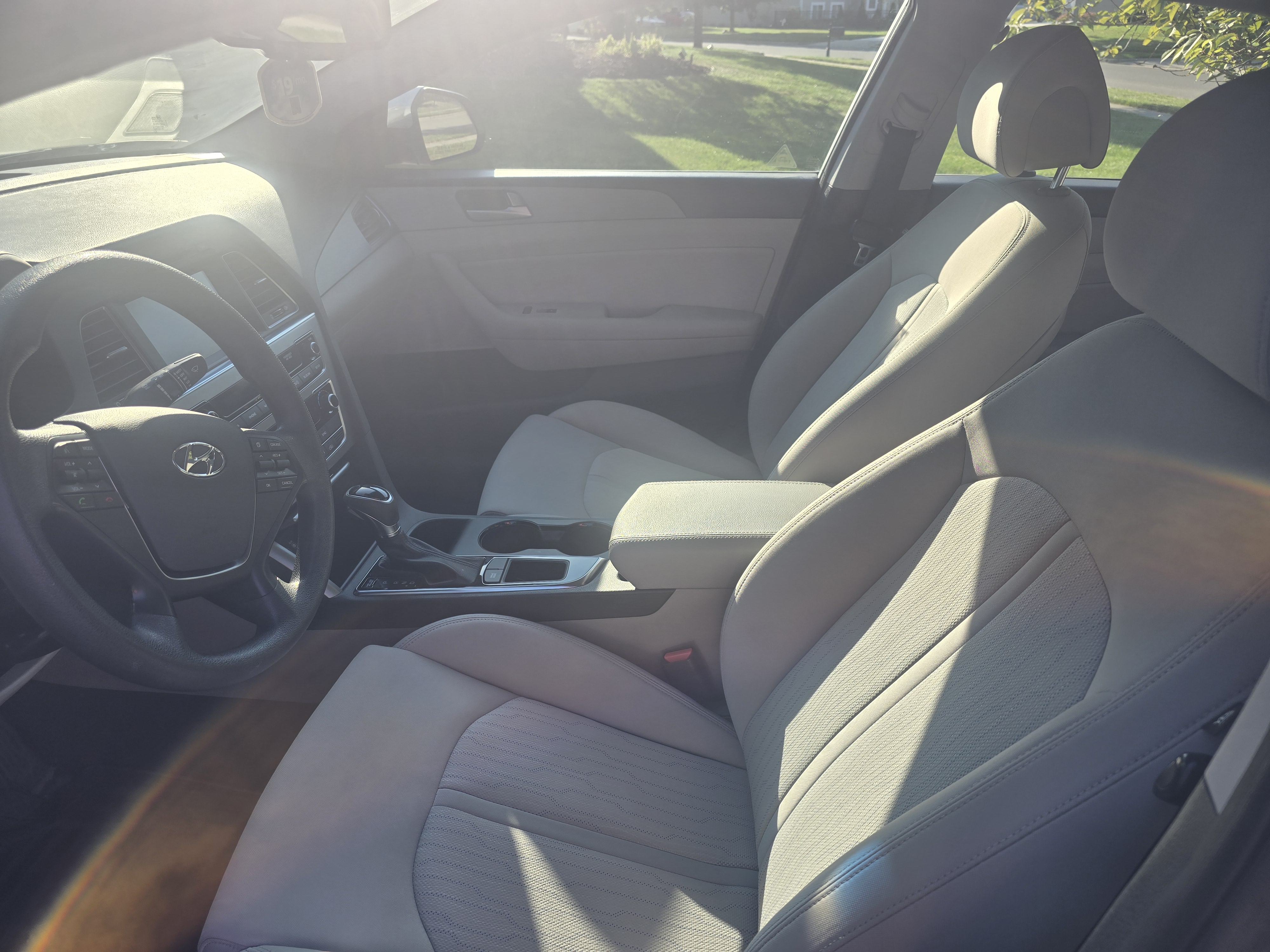 Used 2017 Hyundai Sonata SE FWD image 8