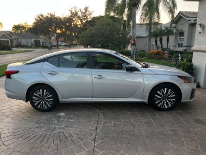 Used 2025 Nissan Altima 2.5 SV