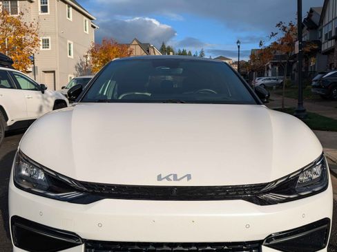 Used 2022 Kia EV6 GT-Line w/ GT-Line Suede Seat Package image 5