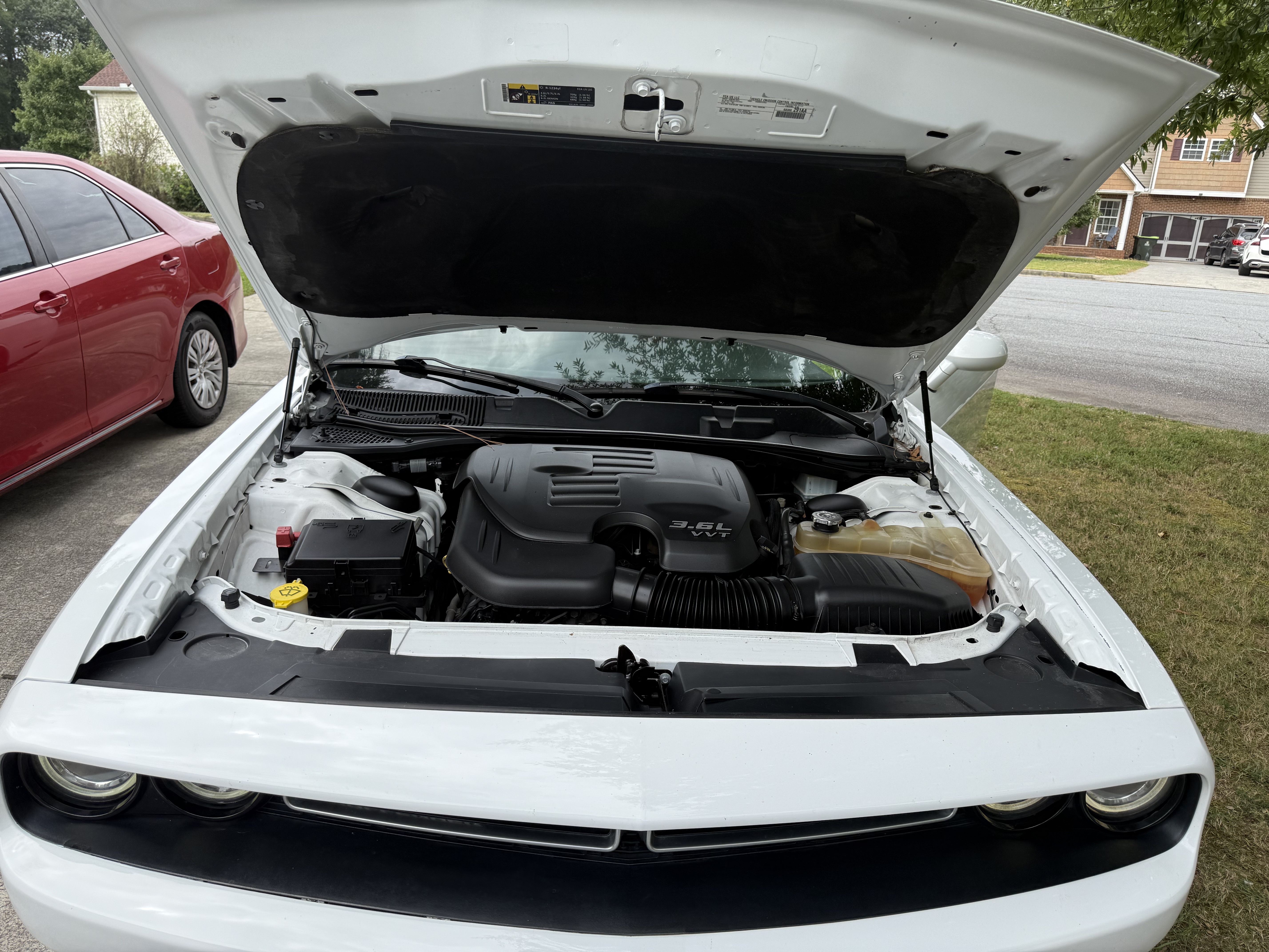 Used 2018 Dodge Challenger SXT Plus RWD image 12