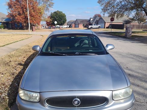 Used 2004 Buick Le Sabre Custom image 5