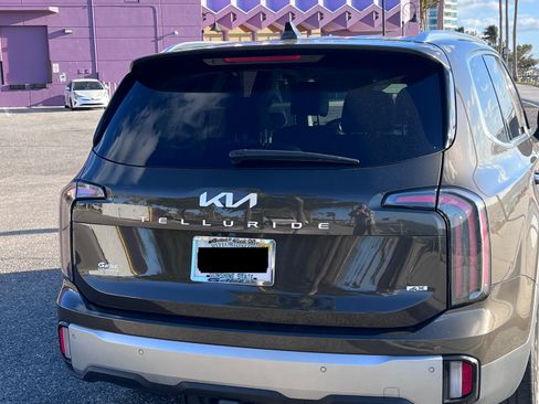 Used 2023 Kia Telluride SX Prestige image 5