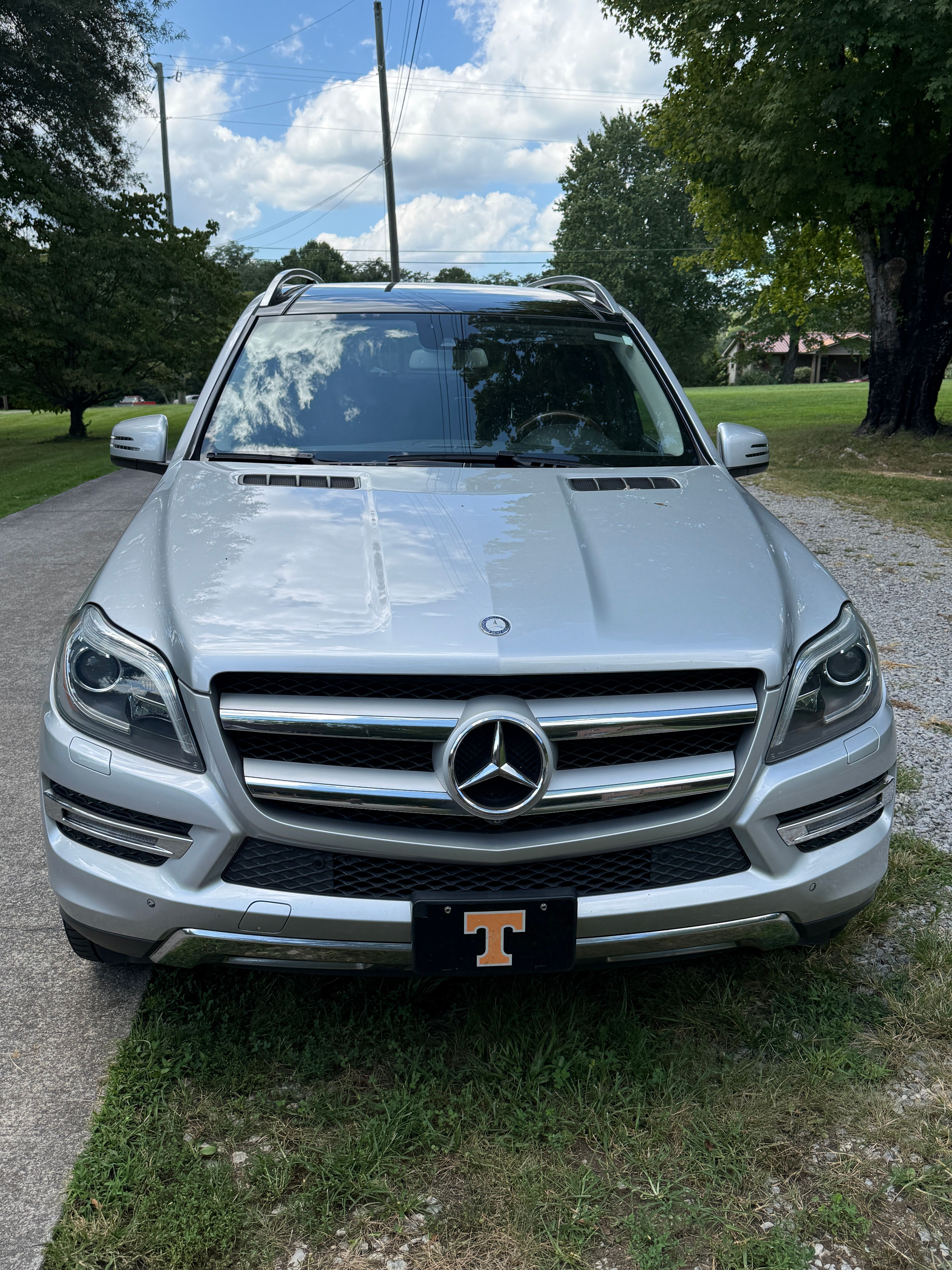 Used 2015 Mercedes-Benz GL 450 4MATIC image 2