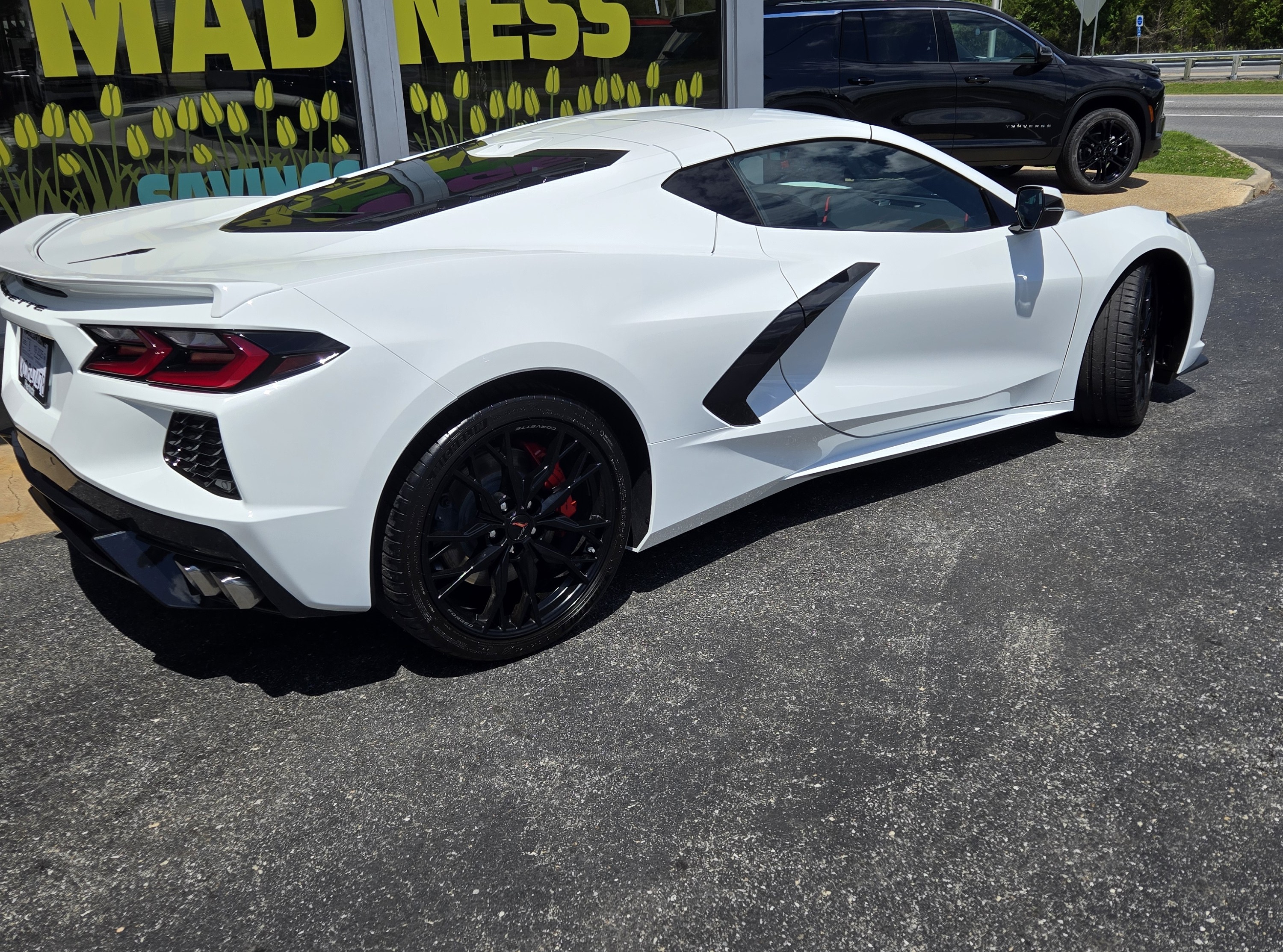 Used 2025 Chevrolet Corvette Stingray Preferred Cpe w/ Z51 Performance Package RWD image 4