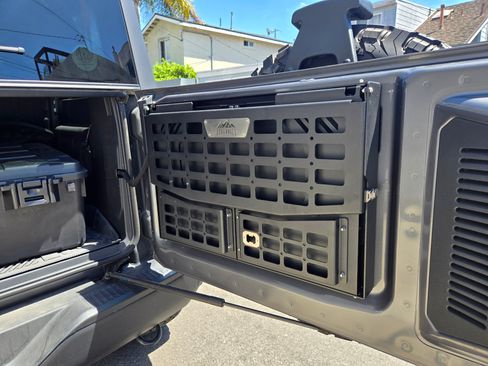 Used 2023 Ford Bronco Badlands AWD/4WD image 9