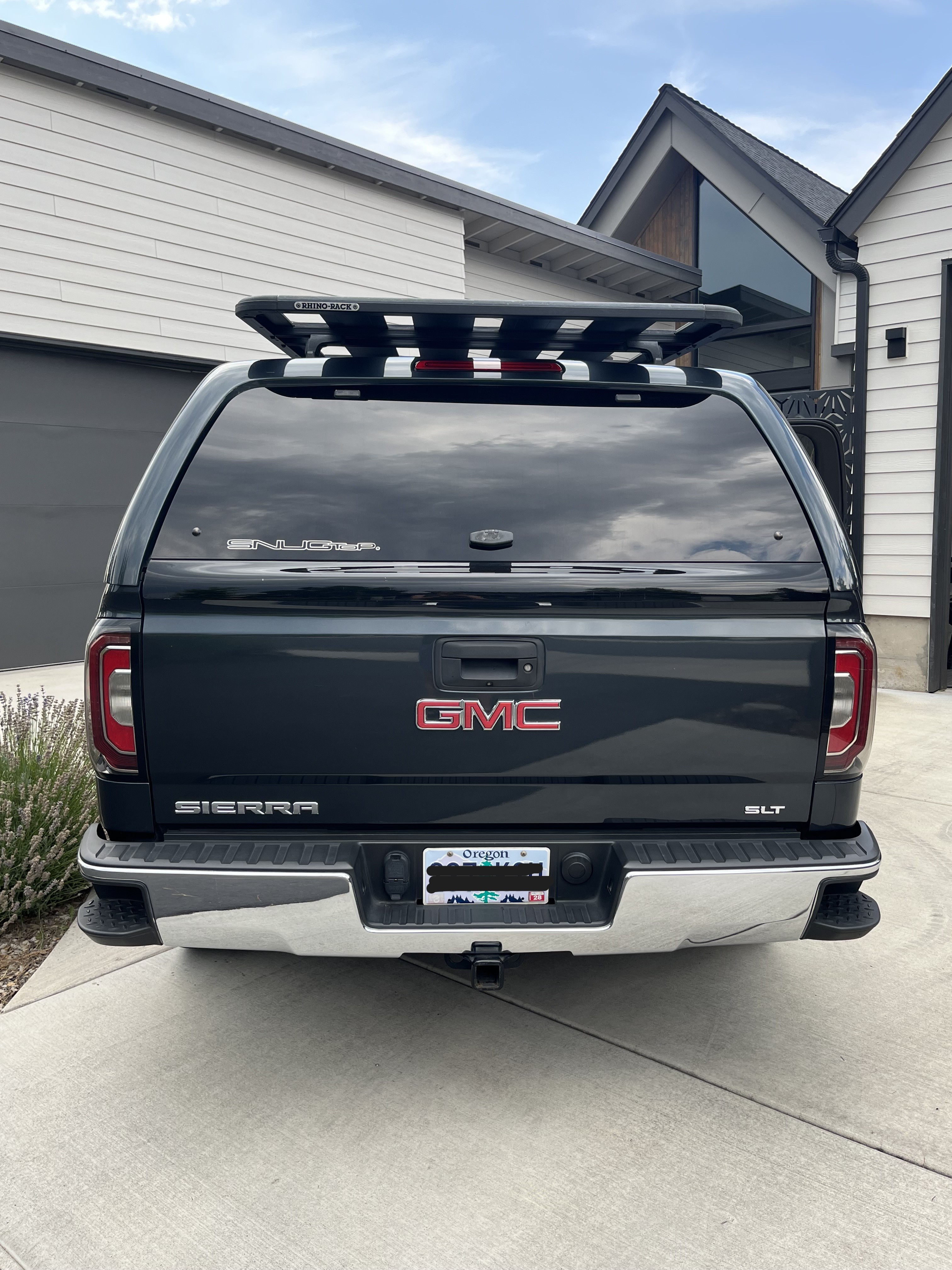 Used 2017 GMC Sierra 1500 SLT w/ SLT Premium Package AWD/4WD image 5