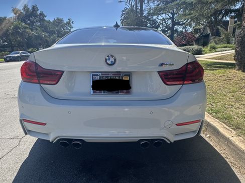 Used 2018 BMW M4 Coupe image 6
