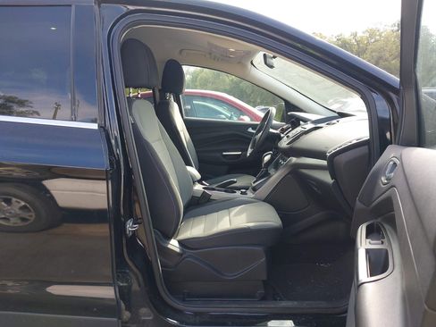 Used 2016 Ford Escape SE image 5