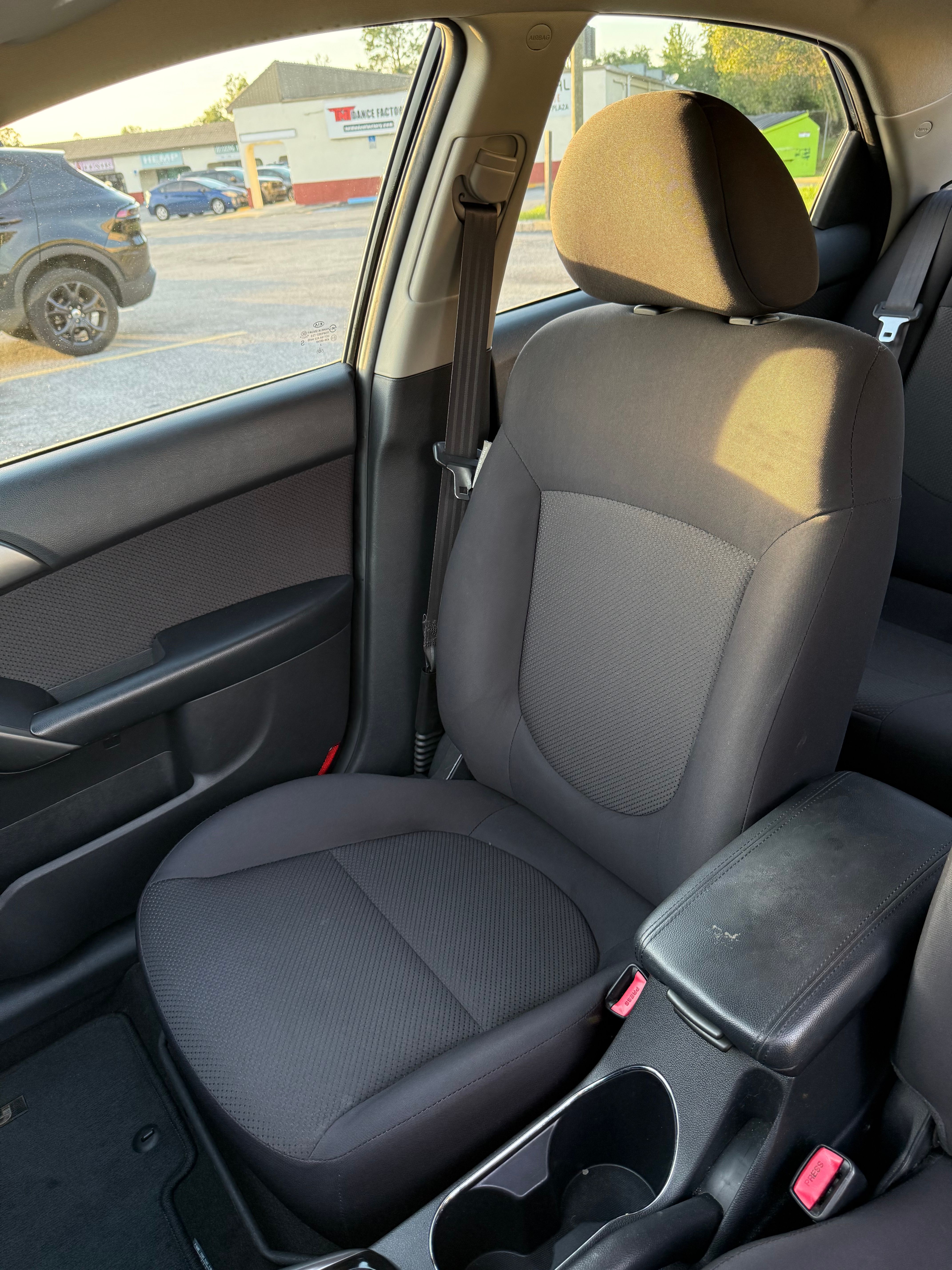 Used 2013 Kia Forte EX w/ Fuel Economy Pkg FWD image 16