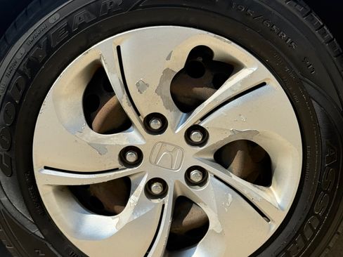 Used 2014 Honda Civic LX image 9