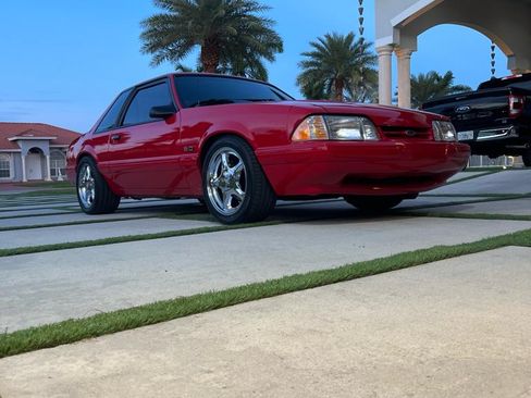 Used 1993 Ford Mustang LX image 10