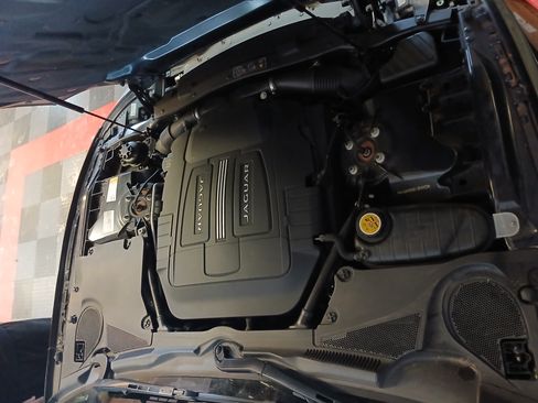 Used 2014 Jaguar XK Touring image 20