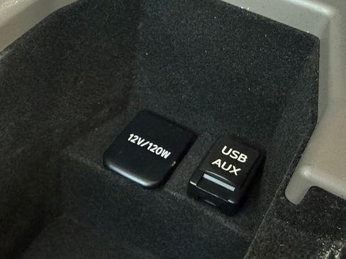 Used 2013 Lexus IS 250 AWD w/ Luxury Plus Pkg Value Edition image 18