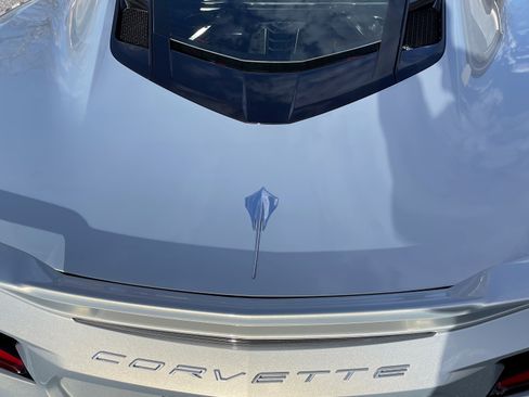 Used 2023 Chevrolet Corvette Stingray Preferred Cpe w/ Z51 Performance Package image 11