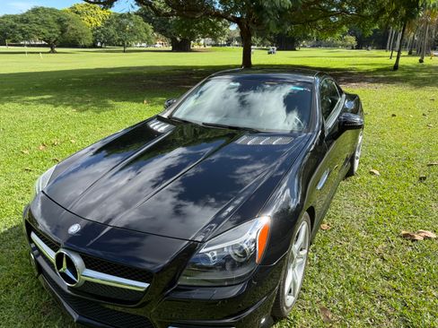 Used 2012 Mercedes-Benz SLK 250 image 1