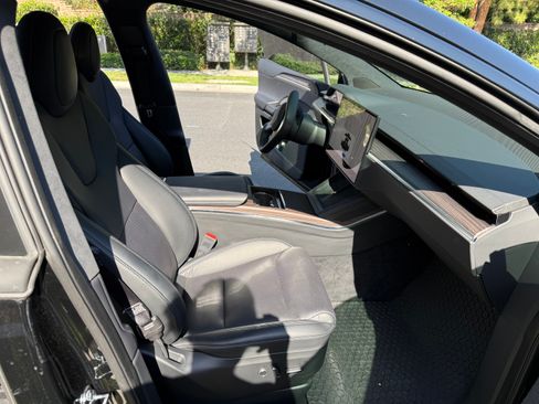 Used 2022 Tesla Model X AWD/4WD image 14