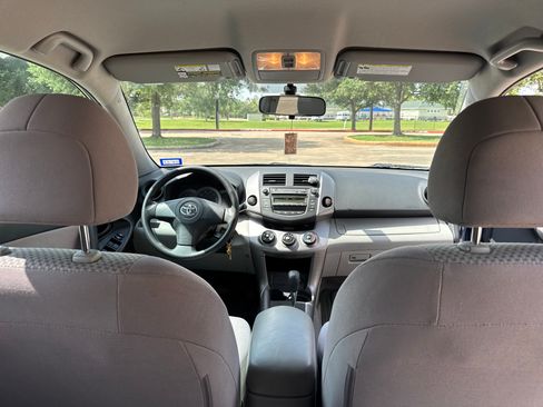 Used 2007 Toyota RAV4 2WD image 22