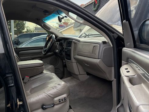 Used 2004 Dodge Ram 1500 Truck SLT w/ Trailer Tow Group image 12