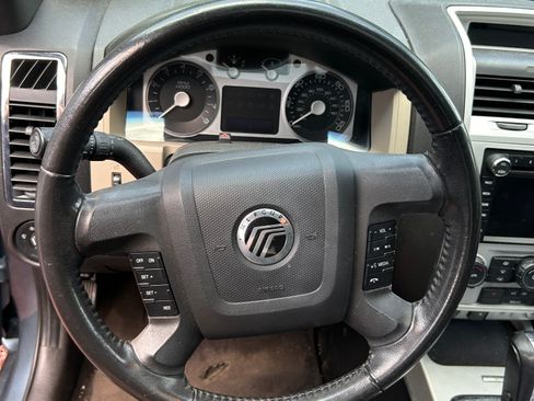 Used 2010 Mercury Mariner Premier AWD/4WD image 9