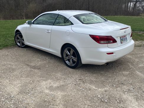 Used 2014 Lexus IS 350C w/ Navigation System Package image 17