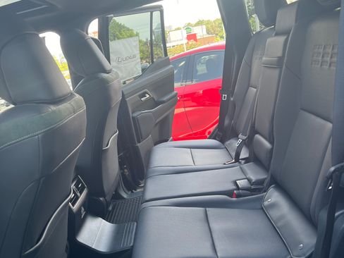 Used 2014 Toyota FJ Cruiser 4WD w/ Convenience Package image 10