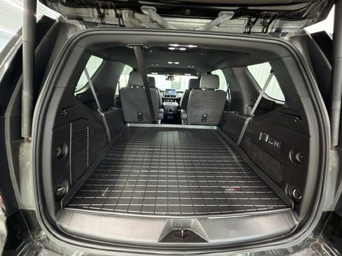 Used 2024 Chevrolet Tahoe Z71 w/ Z71 Off-Road Package image 10