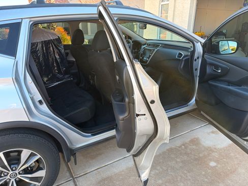 Used 2019 Nissan Murano SV image 9