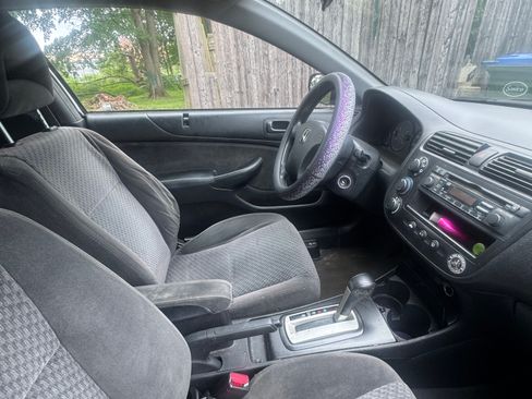 Used 2005 Honda Civic VP image 9