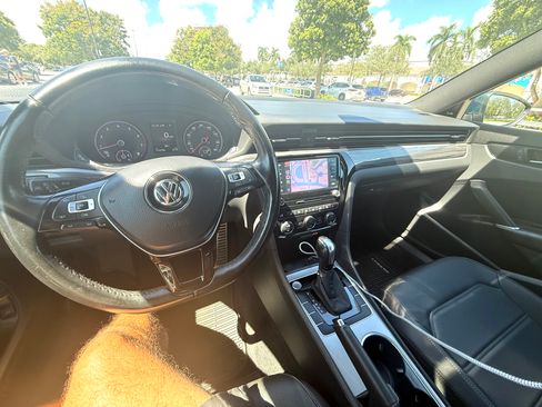 Used 2021 Volkswagen Passat 2.0T R-Line image 15