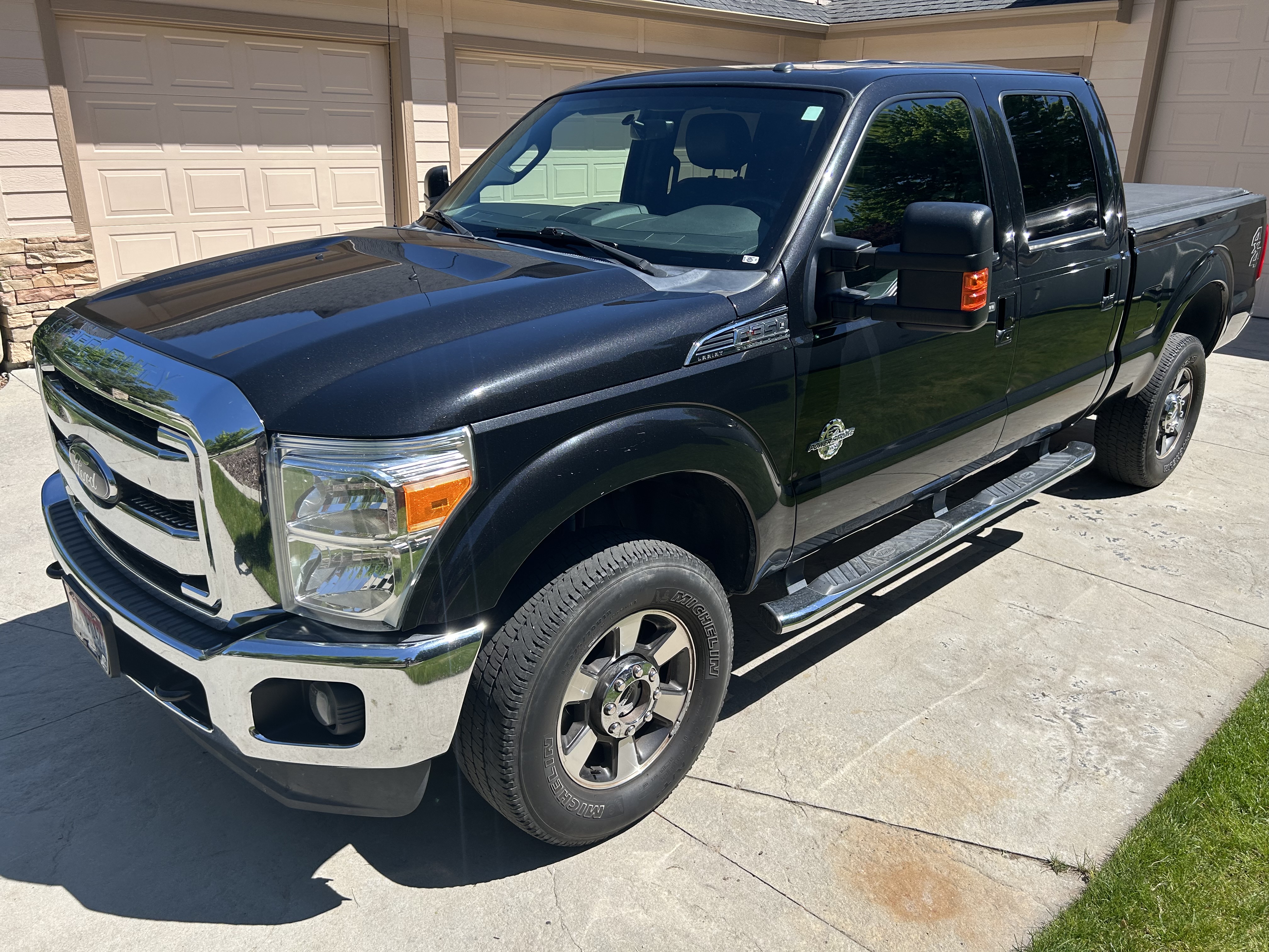 Used 2014 Ford F350 Lariat w/ Lariat Ultimate Package AWD/4WD image 2