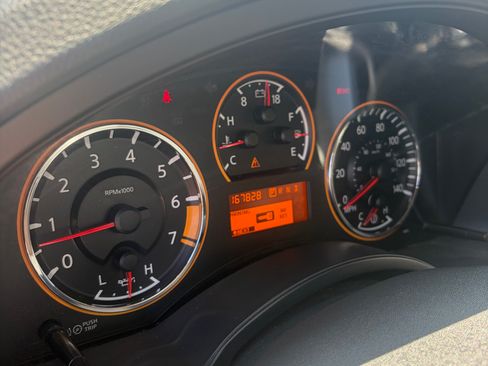 Used 2015 Nissan Armada SL RWD image 11