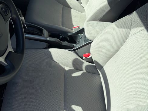 Used 2012 Honda Civic LX image 9