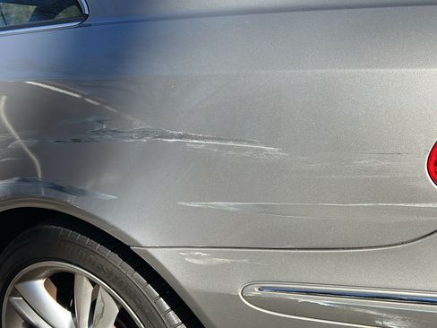 Used 2006 Mercedes-Benz CLK 350 Coupe image 24