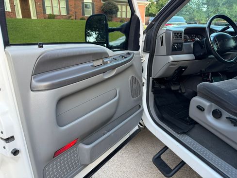 Used 2002 Ford F250 4x4 SuperCab Super Duty image 19