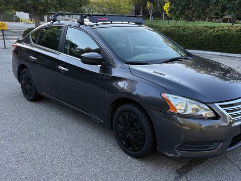 Used 2014 Nissan Sentra SV w/ SV Driver Package FWD image 4