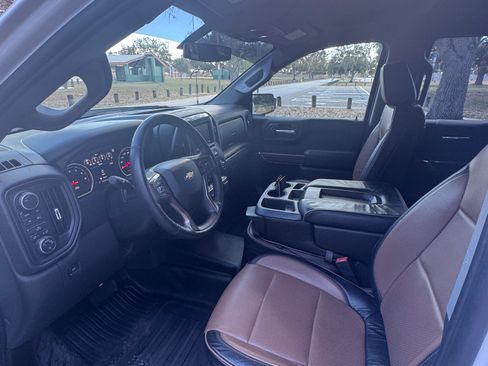 Used 2021 Chevrolet Silverado 1500 W/T w/ WT Fleet Convenience Package image 2