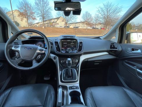 Used 2015 Ford C-MAX SEL w/ Equipment Group 302A image 17