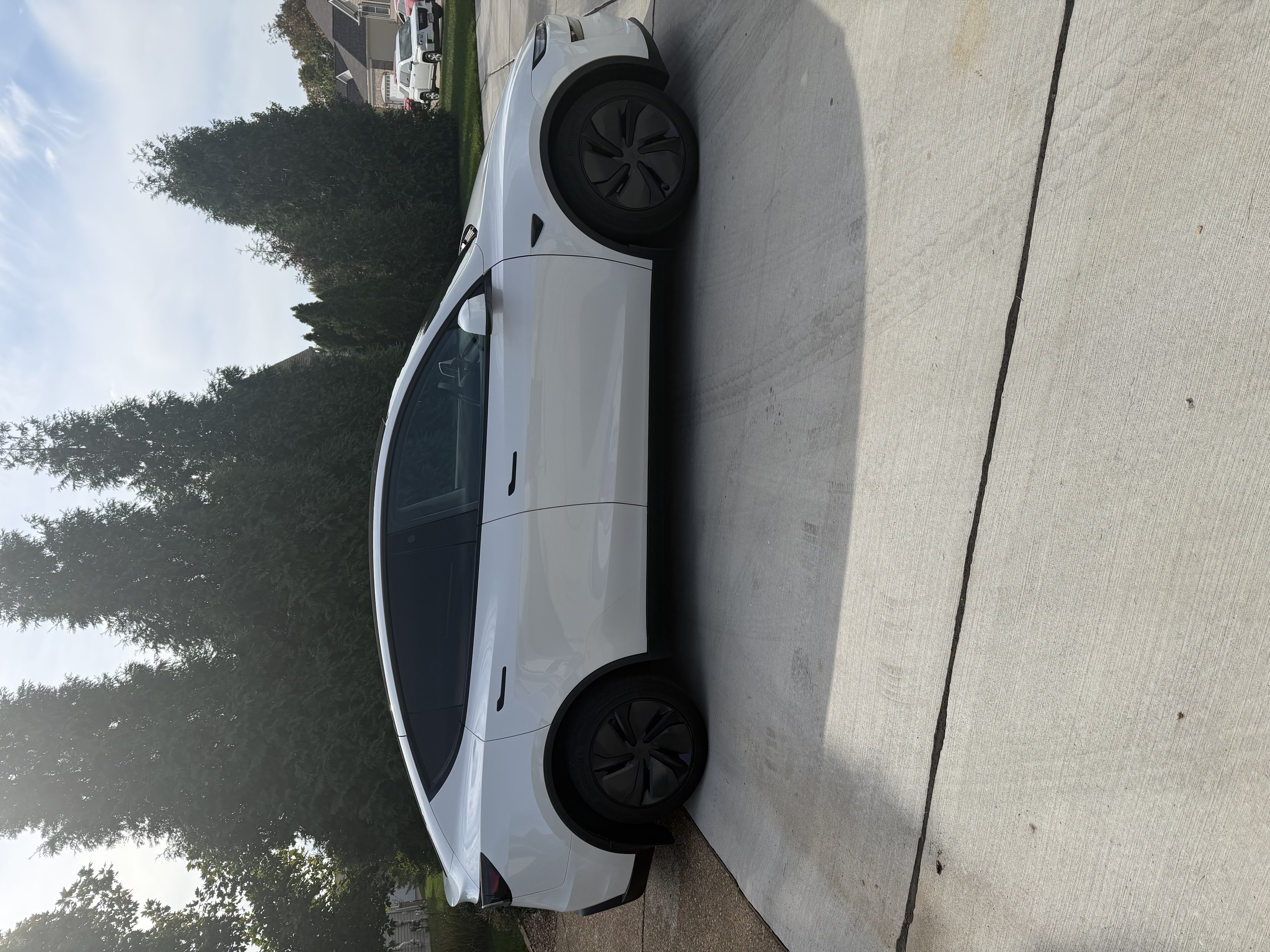 Used 2026 Tesla Model Y Long Range AWD/4WD image 10